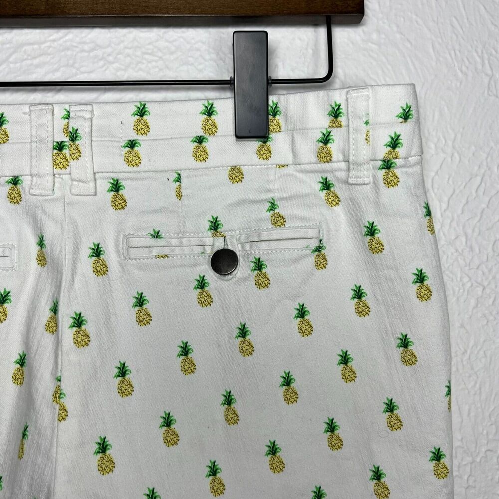Francesca's Women's Medium Pineapple Print Scalloped Front Pocket White Shorts - Picture 5 of 11